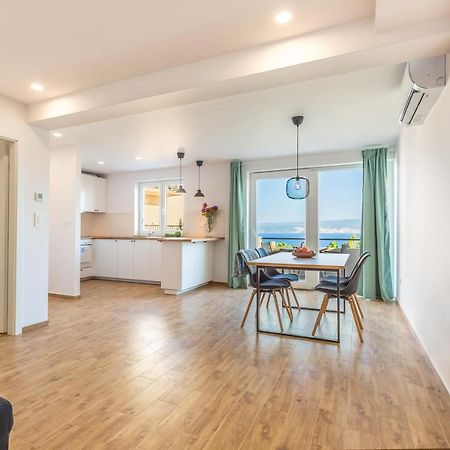 Adris Apartments Omiš Εξωτερικό φωτογραφία