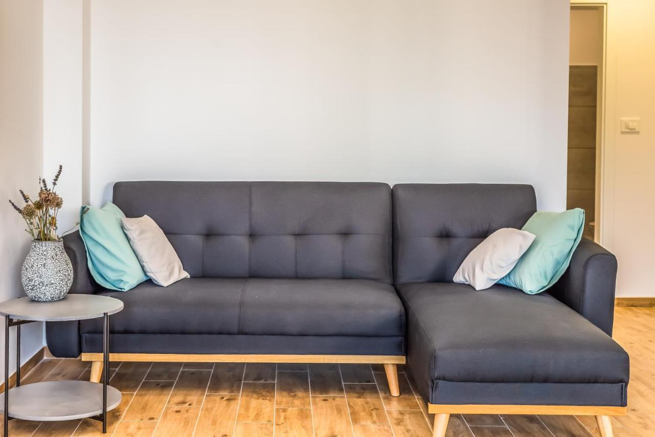 Adris Apartments Omiš Εξωτερικό φωτογραφία